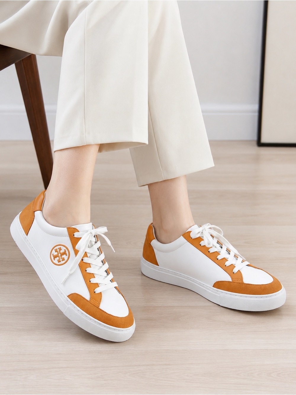 Tory Burch Color Block T Logo Leather Sneakers White Orange Women’s US 10.5 NWT - Picture 12 of 12